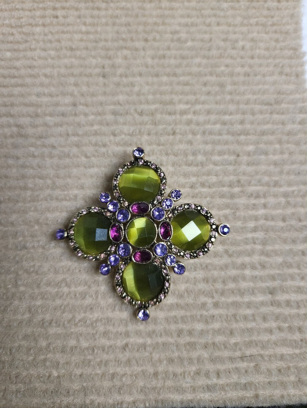 MONET Faceted Glass Pin Brooch Green Maltese Cross Red Purple Rhinestones Gold